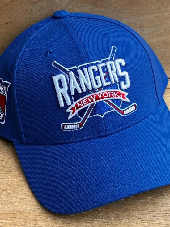 MITCHELL & NESS NEW YORK RANGERS PRO CROWN SNAPBACK HAT Adjustable NEW - Picture 1 of 4